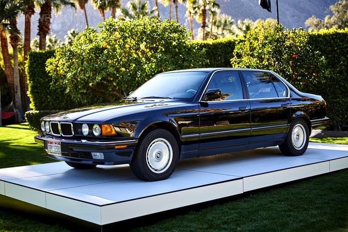 Бэха семерка - классная тачка