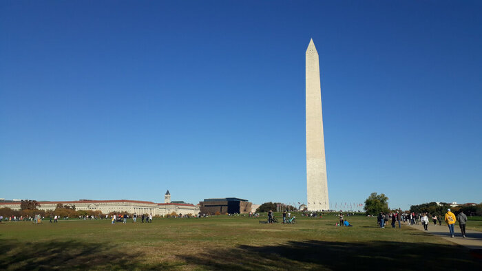 Монумент Вашингтону (Washington Monument)