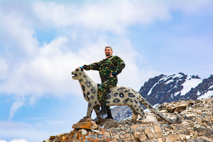 Денис - укротитель упоротых барсов