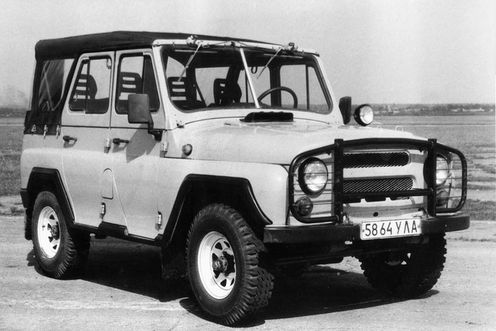 Образцы UAZ-Martorelli и других фирм на Ульяновском автозаводе изучали. Невольно напрашивается вопрос, что мешало автозаводу самостоятельно довести свою продукцию до желаемого заказчиками уровня?