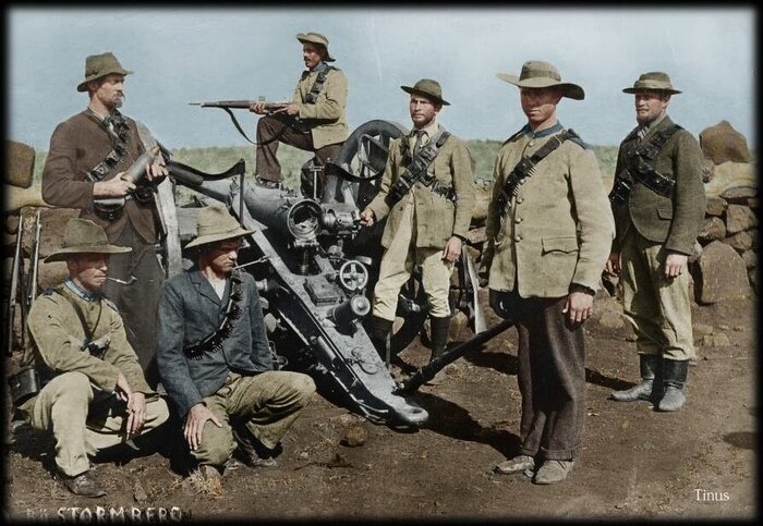 Англо-Бурская война 1899-1902 года во многом стала первопроходческой. Она создала такие понятия как диверсионная война, коммандос, снайпер и концлагерь