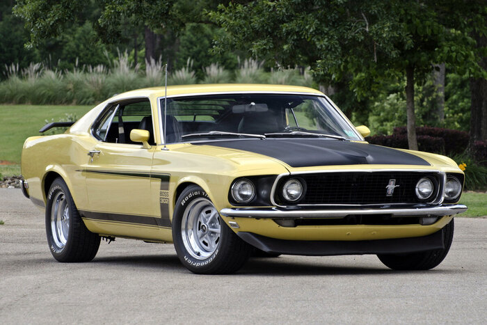 Boss 302    ,  1628  Ford