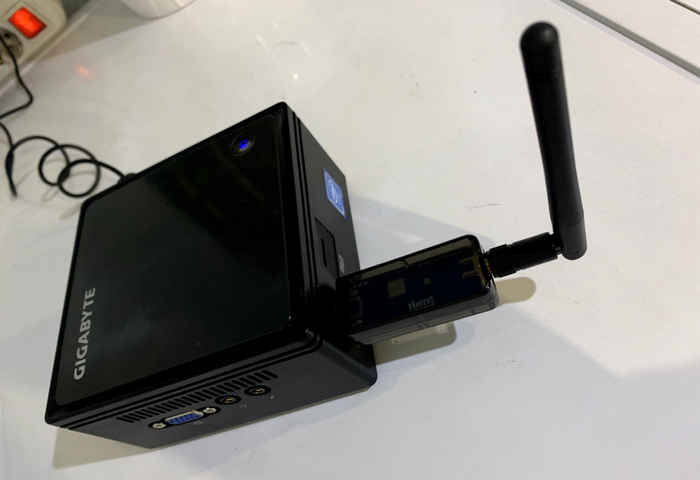 Мини-ПК Gigabyte с Zigbee Usb стиком в качестве сервера УД