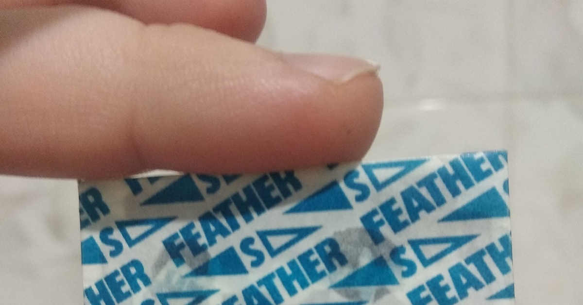 Лезвия Feather черные | Пикабу