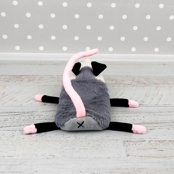 Крестик это очень важный атрибут зверо-пеналов