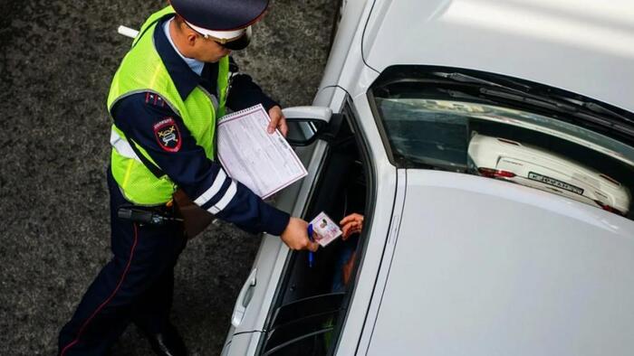 Штрафы для водителей: за что придется заплатить 15 000 рублей Штраф, Водитель, Безопасность