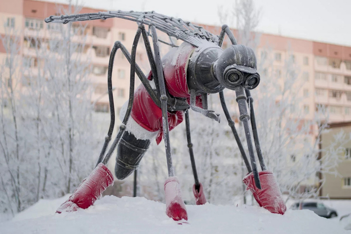 Главное, не показывайте эту фотографию настоящим комарам.