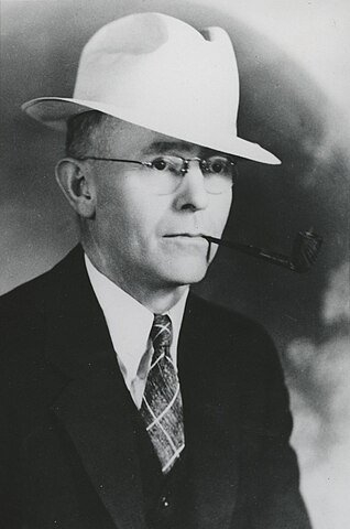 Сенатор Гай Кордон