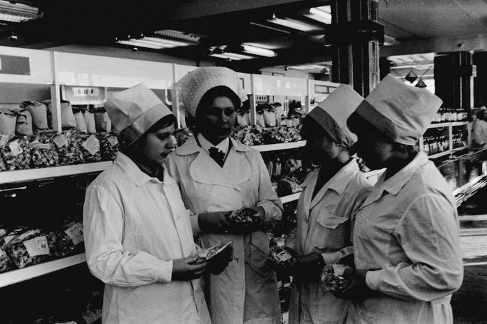  ., . .   24.  . -      .28.05.1976 