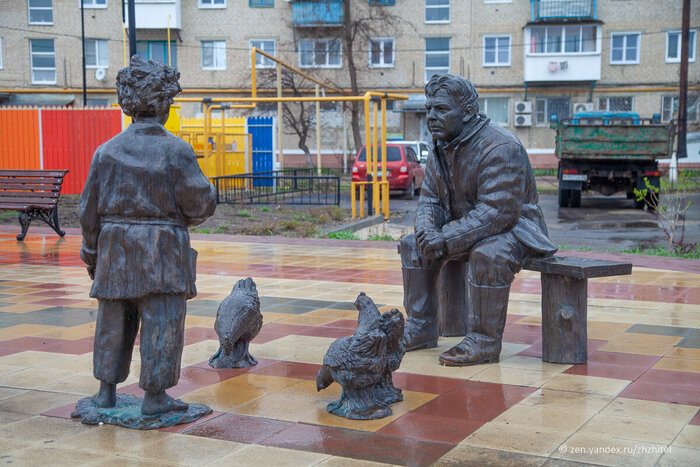 Памятник героям рассказа Шолохова «Судьба человека»
