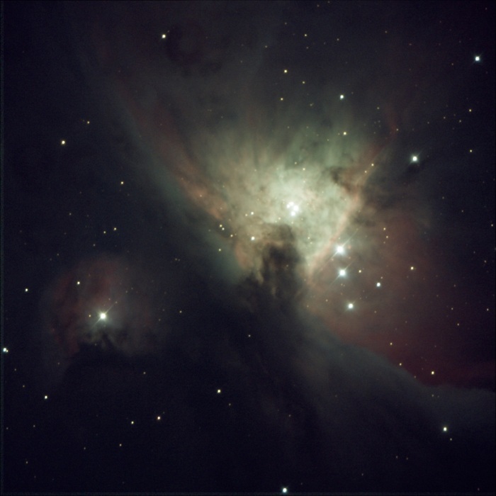 Цвета реальные. Правда глазом они не видны 😁