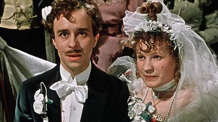 Я скоропостижно хочу жениться на них. И они согласны