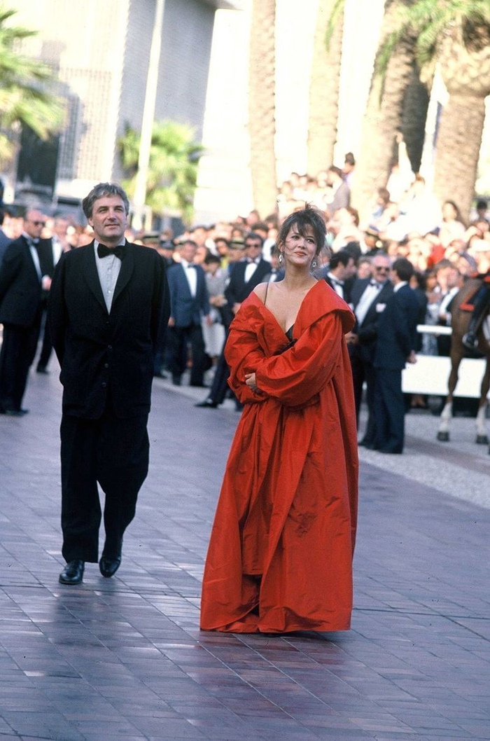 И Софи Марсо была в красном