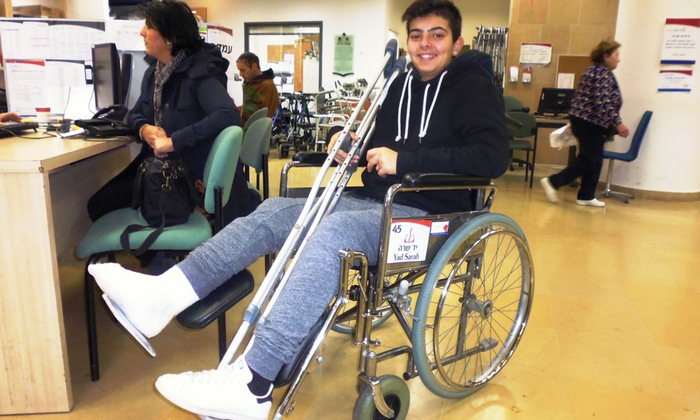 Центр выдачи оборудования в Яд Сара, Иерусалим. Фото: