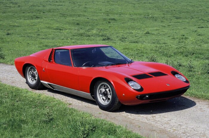 Lamborghini Miura, 1966 .     ,   2024-   ,       .         