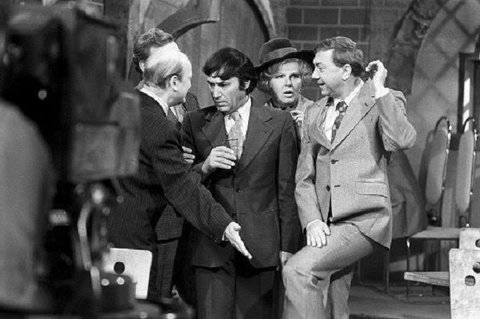 Откуда взялся богатенький Буратино Детская литература, Советское кино, Сказка, Буратино, Длиннопост Откуда взялся богатенький Буратино Детская литература, Советское кино, Сказка, Буратино, Длиннопост