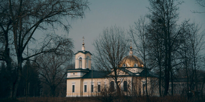 Возродили очередной собор на руинах прежнего.