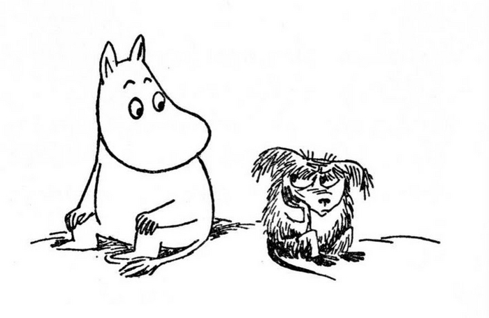 Муми-тролль в компании с неведомым зверьком