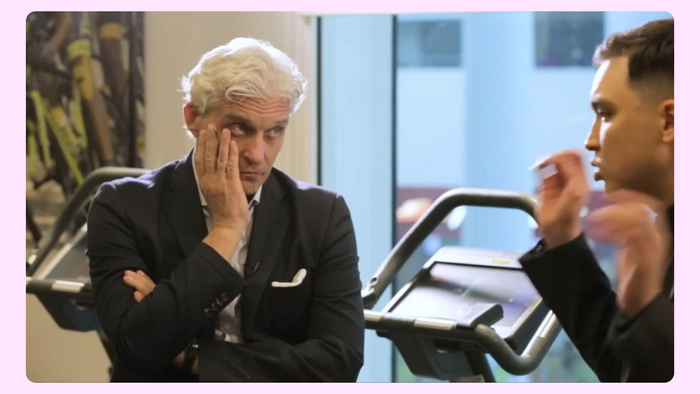 Ещё интересное из интервью: «Расскажи, как вы клиентов привлекаете?» — «Я до сих пор не знаю точно, как это работает». <a href="https://pikabu.ru/story/istoriya_biznes_molodosti_kak_vzletel_i_pochemu_umer_pervyiy_infobiznes_sng_11261863?u=https%3A%2F%2Fyoutu.be%2Fa-hoA97VcoU%3Fsi%3DyZleI7XZ6jMZfcRB&t=%D0%98%D1%81%D1%82%D0%BE%D1%87%D0%BD%D0%B8%D0%BA&h=1cfc582ae95f86e3072d0995d284791540cbe0b1" title="https://youtu.be/a-hoA97VcoU?si=yZleI7XZ6jMZfcRB" target="_blank" rel="nofollow noopener">Источник</a>