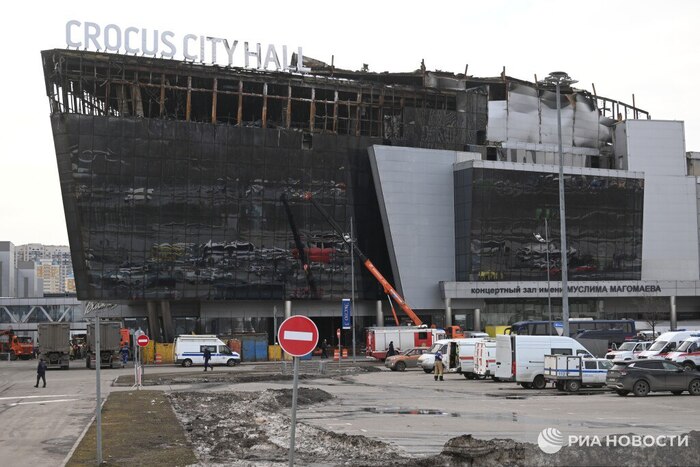    :           , ,     , , 