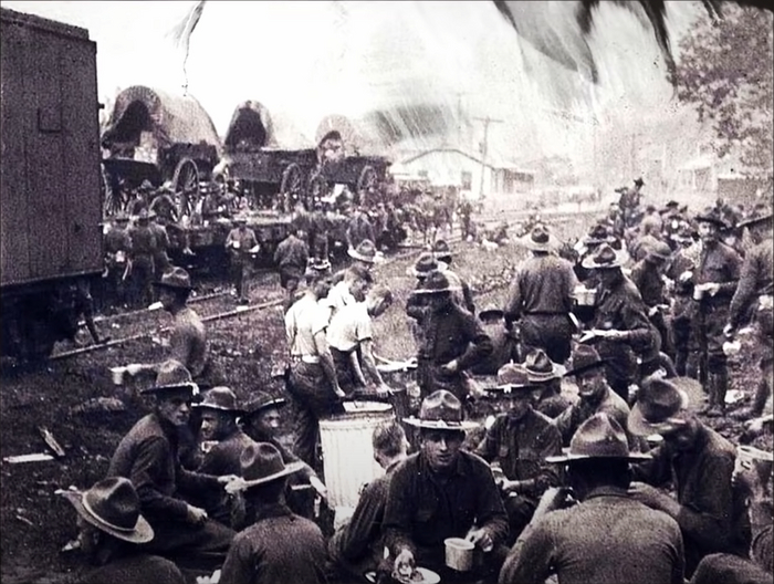 ����� ���