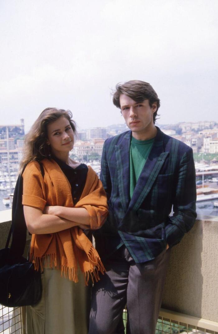 А в это время Валери Капрински и Ламбер Вильсон представляли его фильм "Публичная женщина"