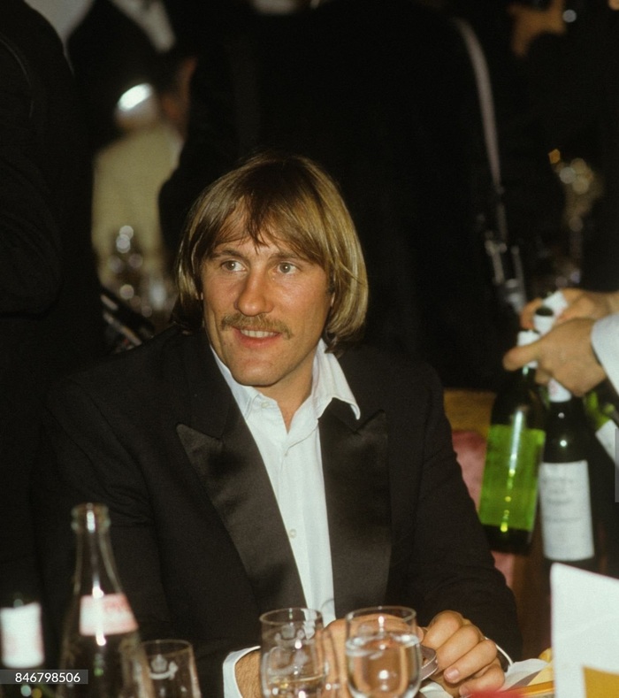 Жерар Депардье ждал когда принесут горячее