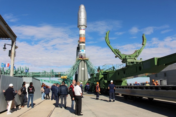 " 2.1"         . ( )