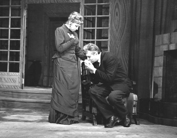 ������� ������� �� ����� ������ ��� ��. �.�.������ � ����� "��������� ���" (����)