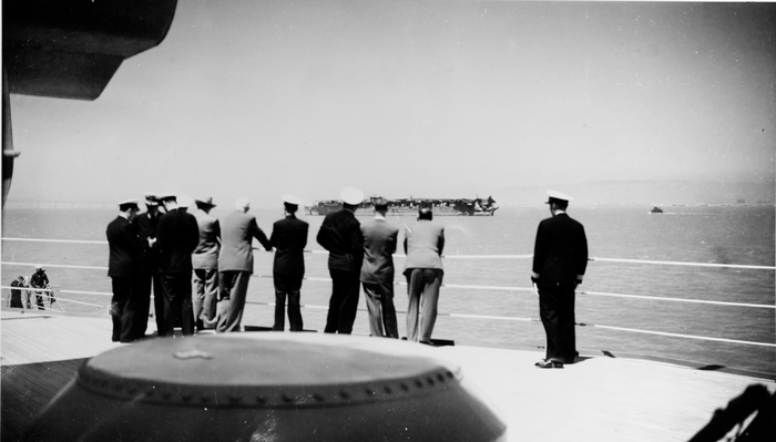 ������ ����������� � ������� ��� ��������� �� �������� USS Independence ��� ������ ����� ��������� �������� ������, ���� 1947 ����. ���� ������� � ����� ������� USS Iowa