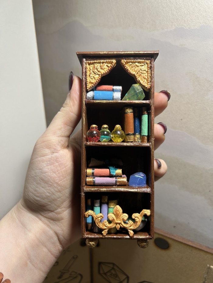 Похвастаюсь еще парой деталей интерьера