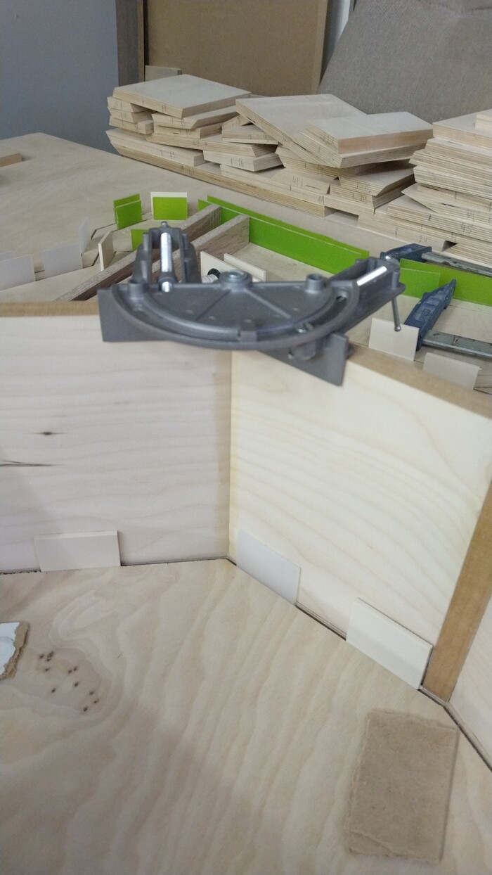 Процесс склейки