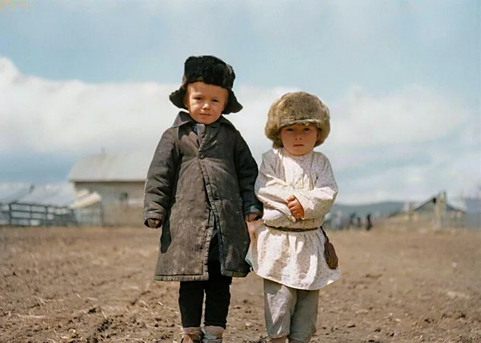 Нелегкая жизнь и судьба Русского села Романовка в Маньчжурской империи. 20 раскрашенных фотографий конца 1930-х годов Старое фото, Колоризация, Историческое фото, Фотография, Маньчжурия, СССР, 1930-е, Репрессии, Староверы, Село, Длиннопост