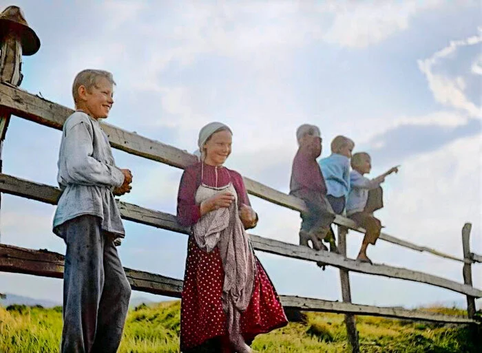 Нелегкая жизнь и судьба Русского села Романовка в Маньчжурской империи. 20 раскрашенных фотографий конца 1930-х годов Старое фото, Колоризация, Историческое фото, Фотография, Маньчжурия, СССР, 1930-е, Репрессии, Староверы, Село, Длиннопост