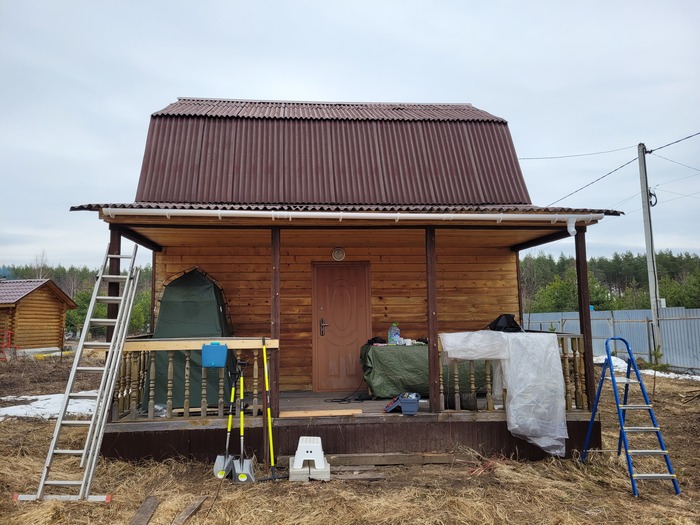 Новый пластиковый слив