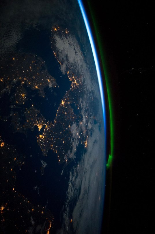 Северное сияние над Скандинавией с борта Международной Космической Станции