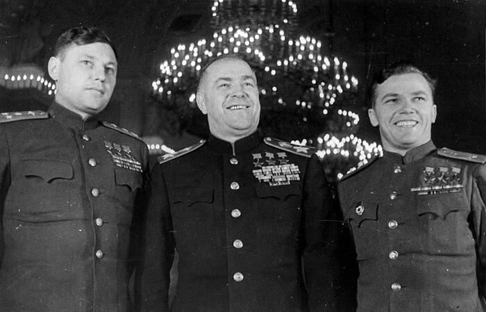    :    :   .. ,    ..     .. .