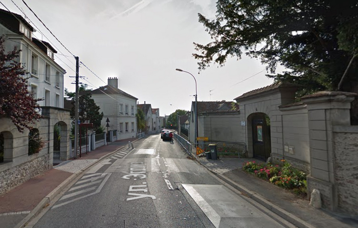 Одна из улица города Монфермей