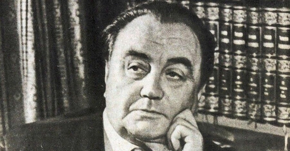 Губарев писатель портрет. Ю губарев. Ю губарев. Виталия георгиевича губарева (1912–1981). Губарев днр.