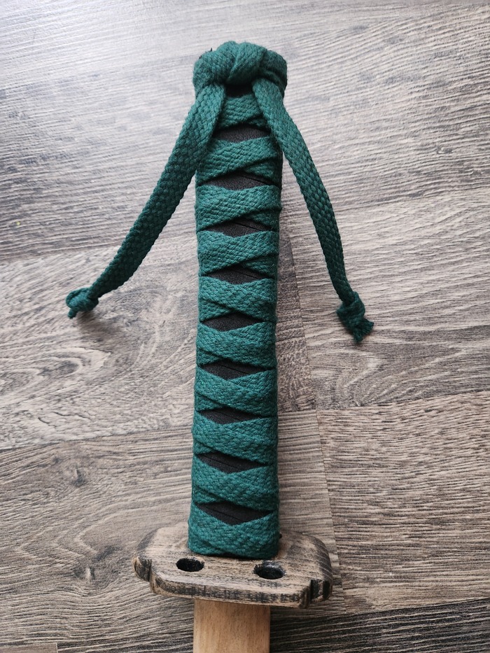 Кривовато слегка)