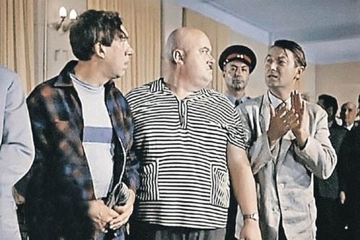 - Да здравствует наш суд! Самый гуманный суд в мире!