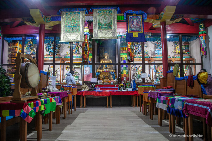 Дацан внутри