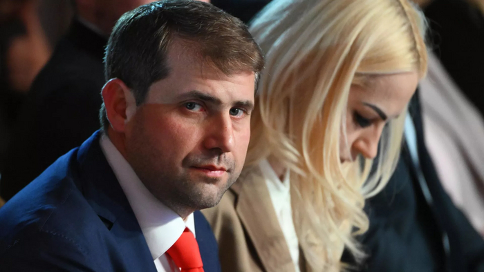 © РИА Новости / Максим Блинов. Молдавский оппозиционный политик, лидер партии "Шор" Илан Шор на съезде молдавских политиков и общественных деятелей, поддерживающих вступление Республики Молдова в ЕАЭС и выступающих против интеграции с Европейским союзом