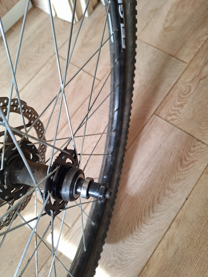 Трещотка не хочет наживляться и закручиваться