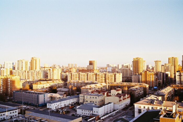 Leica MP Summarit 2.5/35 Kodak Proimage 100