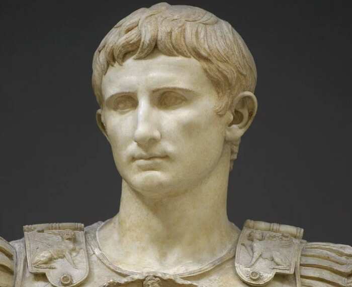 Октавиан Август.
