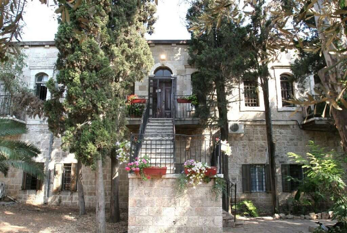 ��� �������