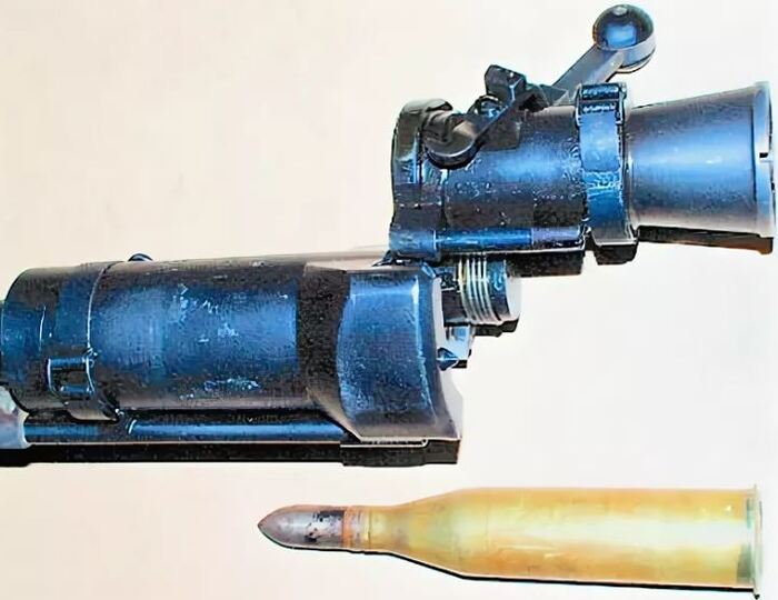 Безоткатное противотанковое ружье Carl Gustav m42