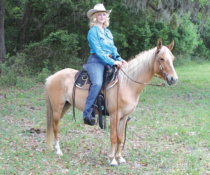 Когда подсадил свою маленькую девушку на концерте. У тебя уже отваливается спина, зато она счастлива!