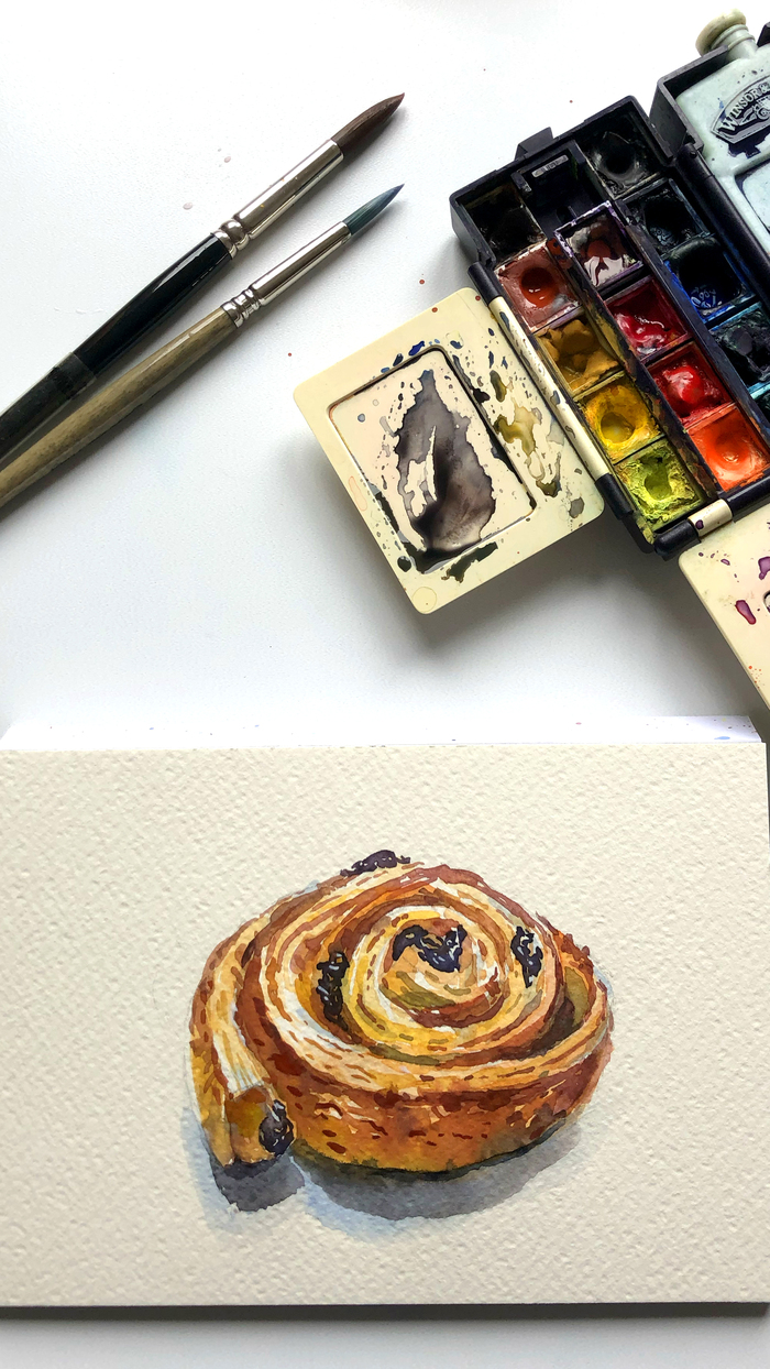 Французская улитка с изюмом